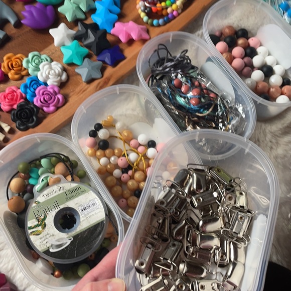 Silicone Teethers Teething Beads Pacifier Clips DIY Teething Jewelry - Picture 12 of 17